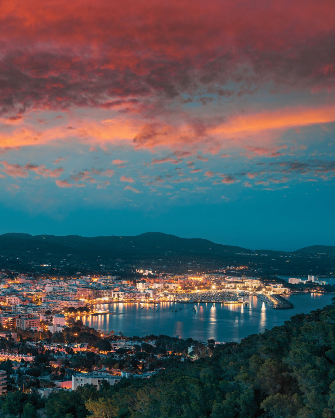 Soaring High: Why You Should Take a Helicopter Tour in Ibiza and How to Prepare