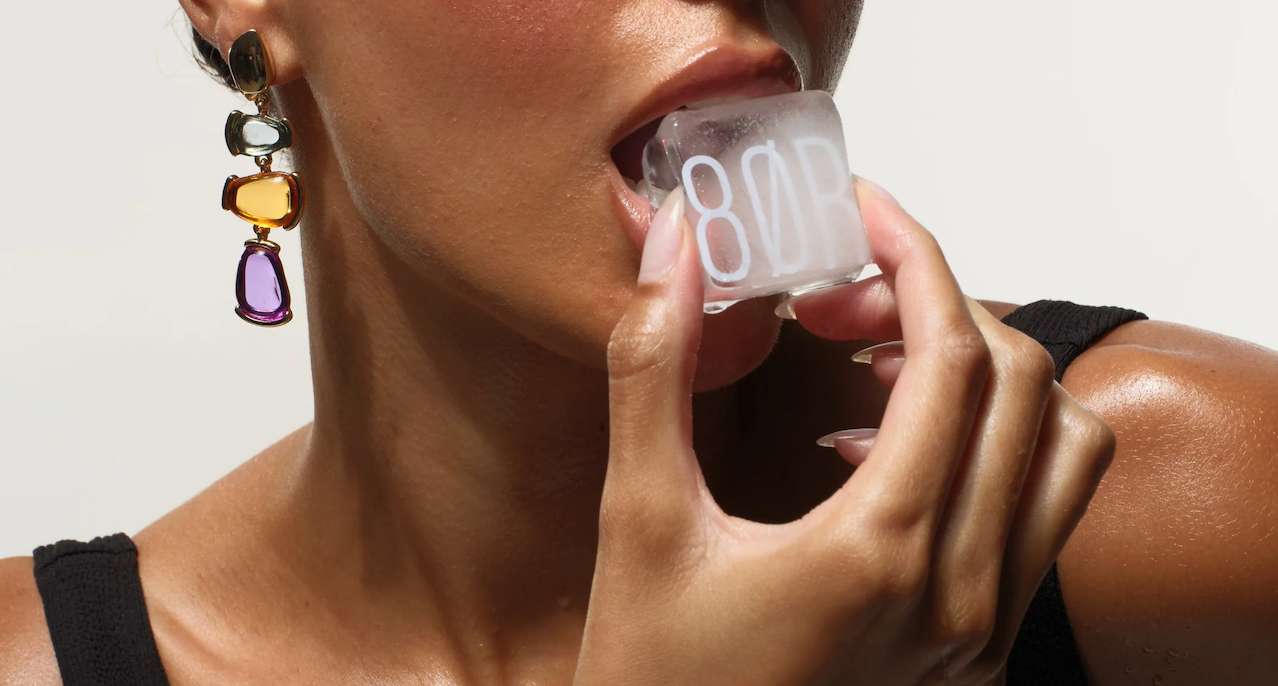 Wear Your Confidence Every Day with 8 Other Reasons