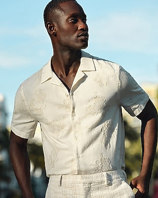 Express Men's Textured Floral Two Tone Jacquard Short Sleeve Shirt in Pearl White