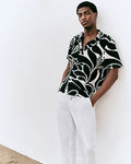 Express Men's Abstract Contrast Linen-Blend Short Sleeve Shirt in Jet Black