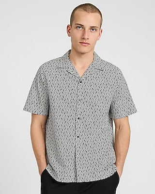 Express Men's Curved Striped Linen-Blend Short Sleeve Shirt in Black Small