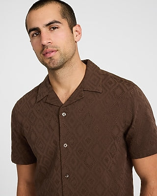 Express Men's Textured Diamond Short Sleeve Shirt in Brown Small