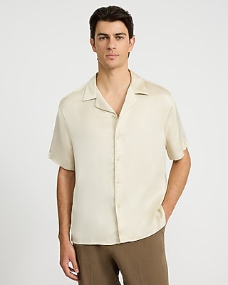 Express Men's Solid Short Sleeve Resort Shirt in Neutral Small
