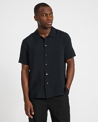 Express Men's Textured Seersucker Short Sleeve Shirt in Black Small