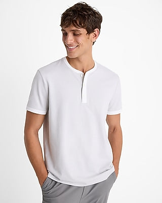 Express Men's Mini Geo Textured Everyday Performance Henley in White Small