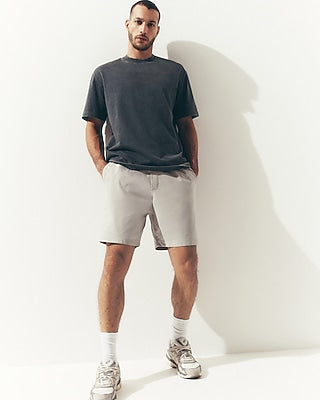 Express Men's 7" Drawstring Elastic Waist Everyday Performance Shorts in Sport Gray