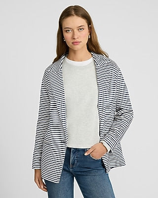 Express Women's Striped Knit Oversized Boyfriend Blazer in Navy Stripe