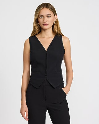 Express Women's Studio Stretch Twill Hook & Eye Vest in Pitch Black