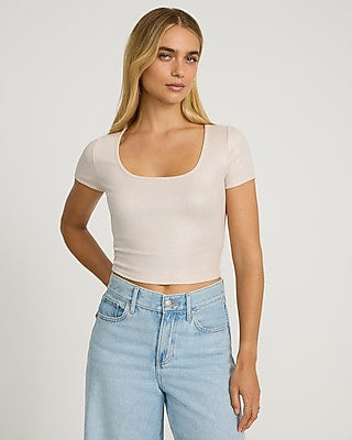 Express Women's Fitted Ribbed Shine Scoop Neck Baby T-Shirt in Light Pink