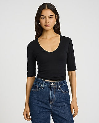 Express Women's Fitted Ribbed V-Neck Elbow Sleeve T-Shirt in Pitch Black