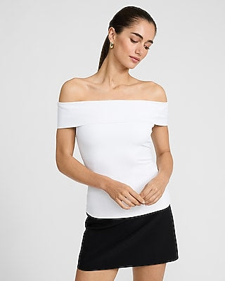 Express Women's Body Contour High Compression Off The Shoulder T-Shirt in White Small