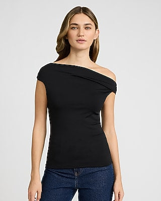 Express Women's Body Contour High Compression Off The Shoulder T-Shirt in Pitch Black