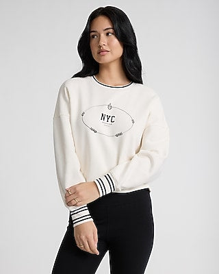 Express Women's NYC Graphic Crew Neck Sweatshirt in Ivory