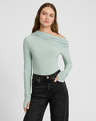 Express Women's Matte Jersey Draped Off The Shoulder Long Sleeve T-Shirt in New Sea Foam