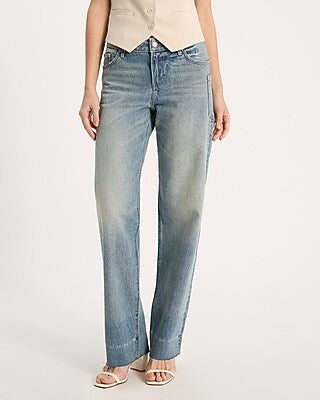 Express Women's Low Rise Light Wash 50/50 Rigid Stretch Relaxed Straight Jeans in Medium Wash