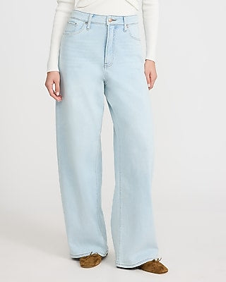 Express Women's Low Slung Light Wash Baggy Jeans in Medium Wash
