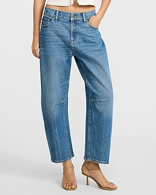 Express Women's Low Slung Barrel Jeans in Medium Wash