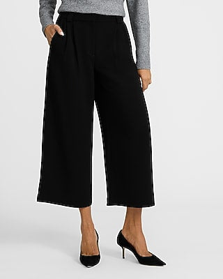 Express Women's Signature Crepe High Waisted Cropped Relaxed Trouser in Black 0