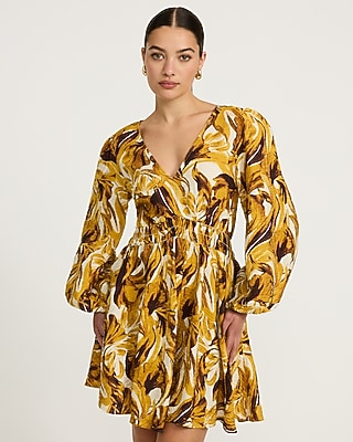 Express Women's Printed Long Puff Sleeve Smocked Mini Dress With Pockets in Neutral Print