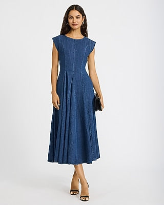 Express Women's Denim Crew Neck Cap Sleeve Seamed Maxi Dress in Blue Small