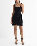 Express Women's Scoop Neck Sleeveless Tie Wrap Mini Dress in Black Small