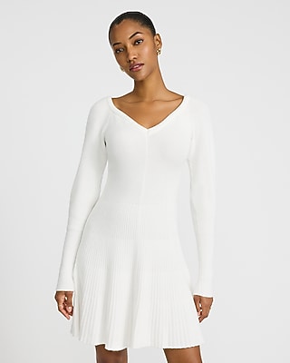 Express Women's Airy Soft V-Neck Long Sleeve Mini Sweater Dress in White Small