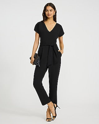 Express Women's V-Neck Tie Waist Straight Leg Jumpsuit With Pockets in Black Small