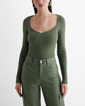 Express Women's Fitted Ribbed Sweetheart Neckline Sweater in Green Small