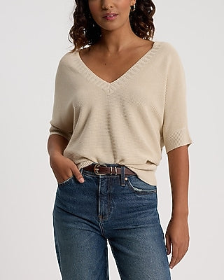 Express Women's Linen-Blend V-Neck Short Sleeve Soho Sweater in Neutral Small