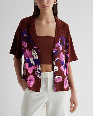 Express Women's Floral Short Sleeve Button Up Boxy Shirt in Brown Plaid