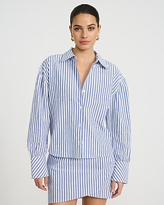 Express Women's Striped Seersucker Balloon Sleeve Oversized Shirt in Navy Stripe