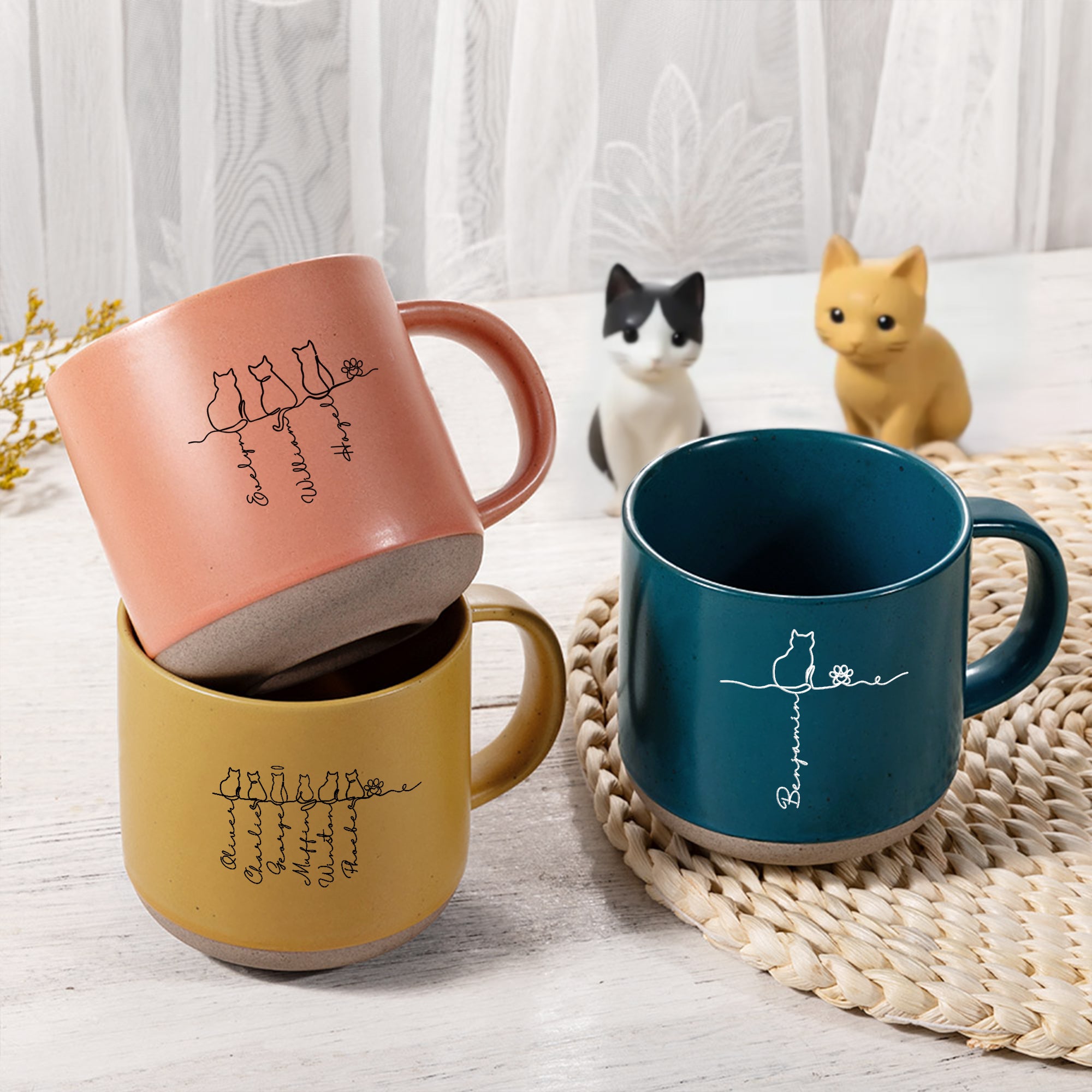 Taza de Cerámica Personalizada con 1-7 Nombres y Halos de Ángeles para los Amantes de los Gatos en su Cumpleaños, Aniversario, Adopción y Conmemoración