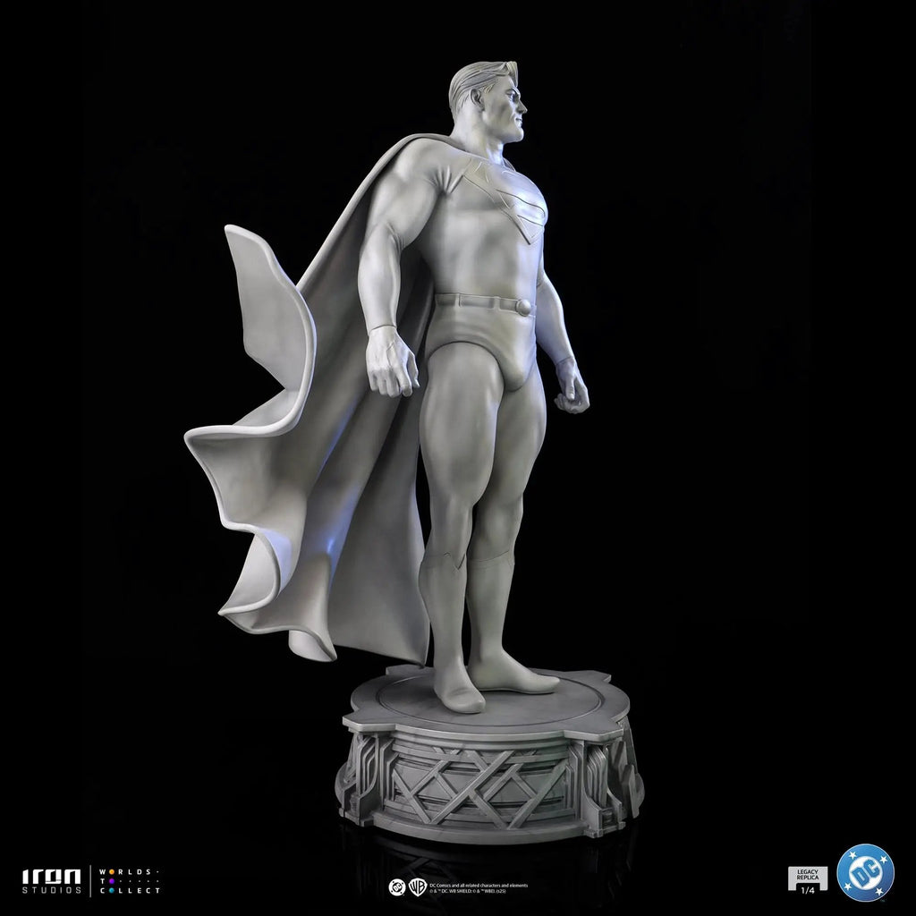 Statue Superman (Marble Version) - DC Trinity - Legacy Replica 1/4 - Iron Studios