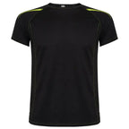 Camiseta técnica en tejido punto liso, de manga corta ranglán, con costuras en contraste en bocamangas, bajo, cuello y laterales Vetonek