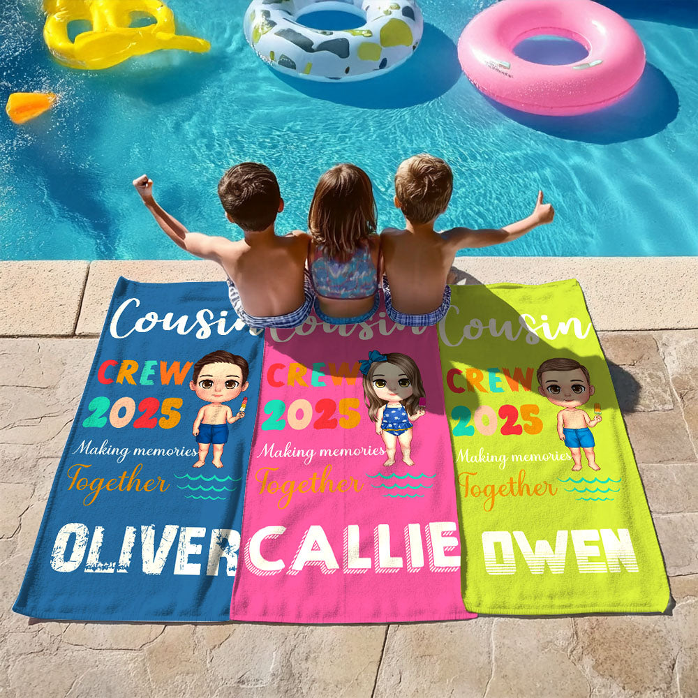 Toalla de playa personalizada de gran tamaño y secado rápido con el nombre del primo con el año Cumpleaños Vacaciones de verano Accesorios Regalo para niños Niñas
