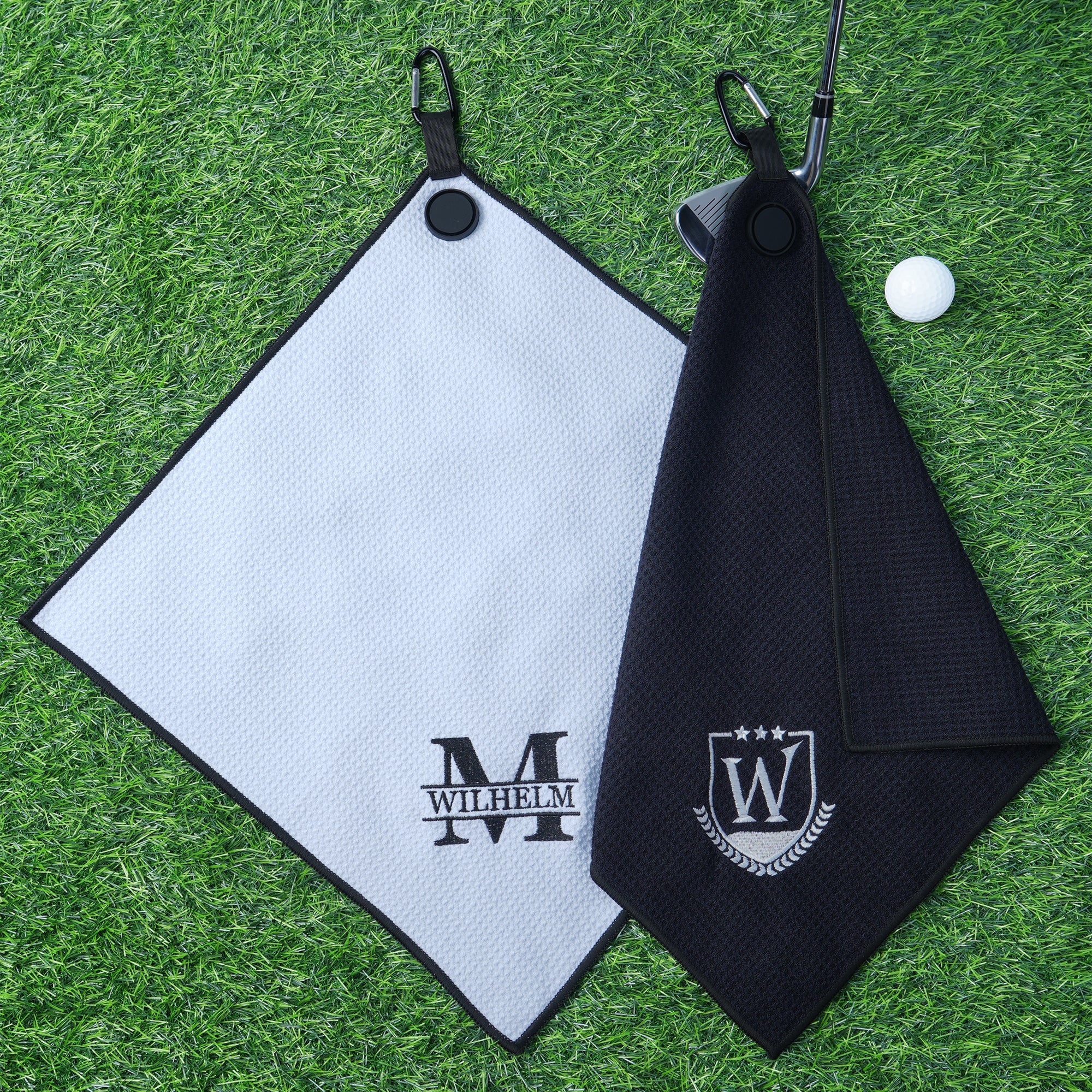 Toalla de golf personalizada con monograma, inicial del nombre y pinza para colgar, con diseño magnético. Regalo de cumpleaños para los amantes del golf.
