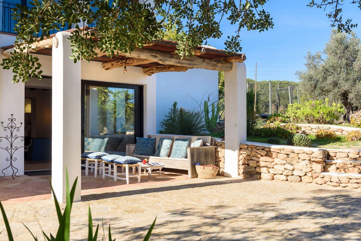 Rare 11-Bedroom Luxury Ibiza Villa in San Antonio