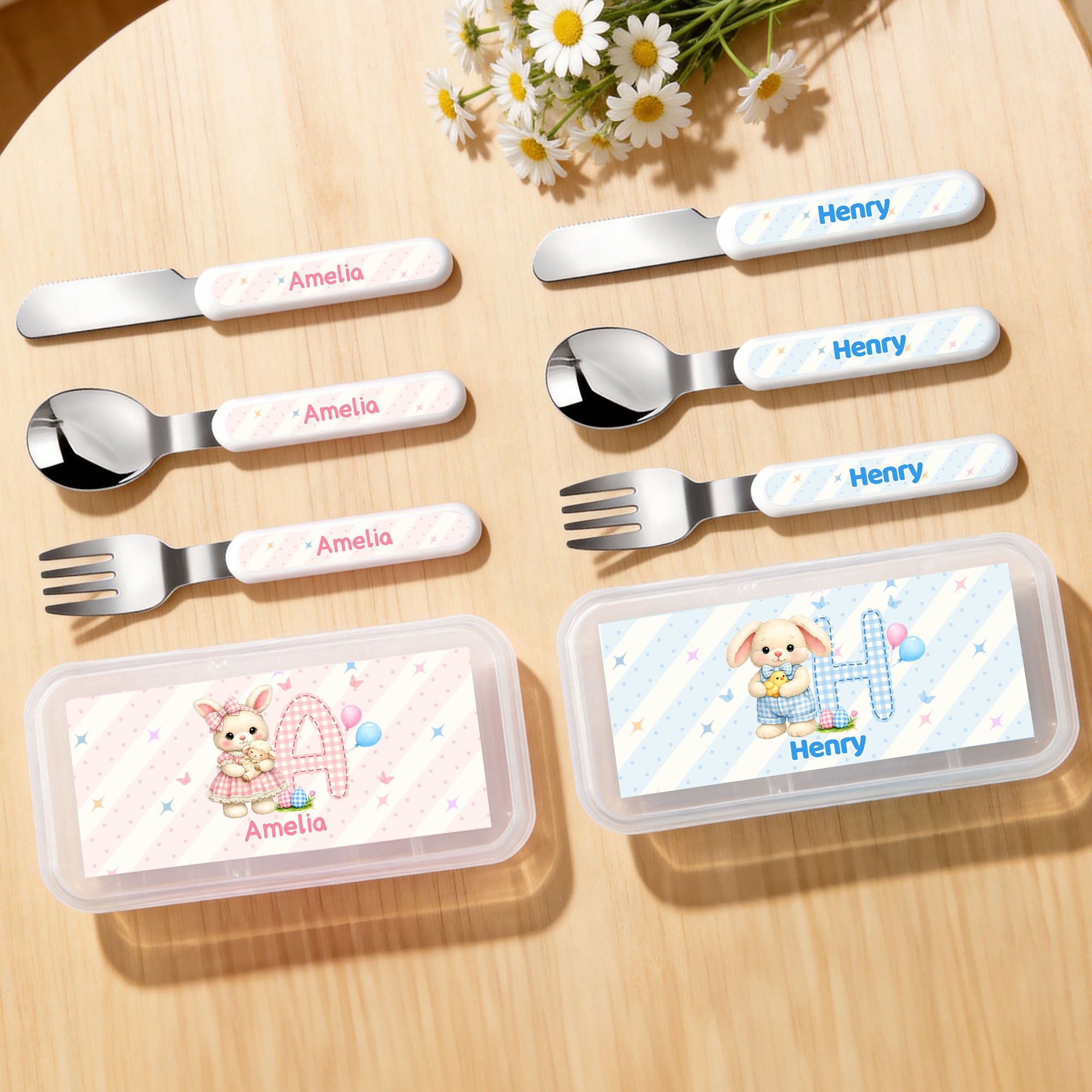 Personalizado lindo conejito inicial seguro de acero inoxidable tenedor cuchara cuchillo 3 piezas juego de cubiertos con el nombre y el caso de vuelta a la escuela regalo de cumpleaños para niños niña