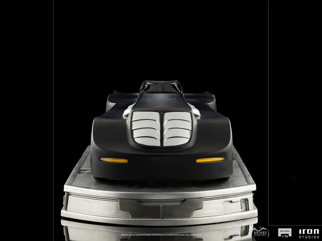 Statue Batmobile - Batman Animated Series - Art Scale 1/10 - Iron Studios