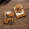 Personalizado Compass Mountain Crazy Horse PU Tarjetero Billetera con Acrónimo Día del Padre regalo para el padre