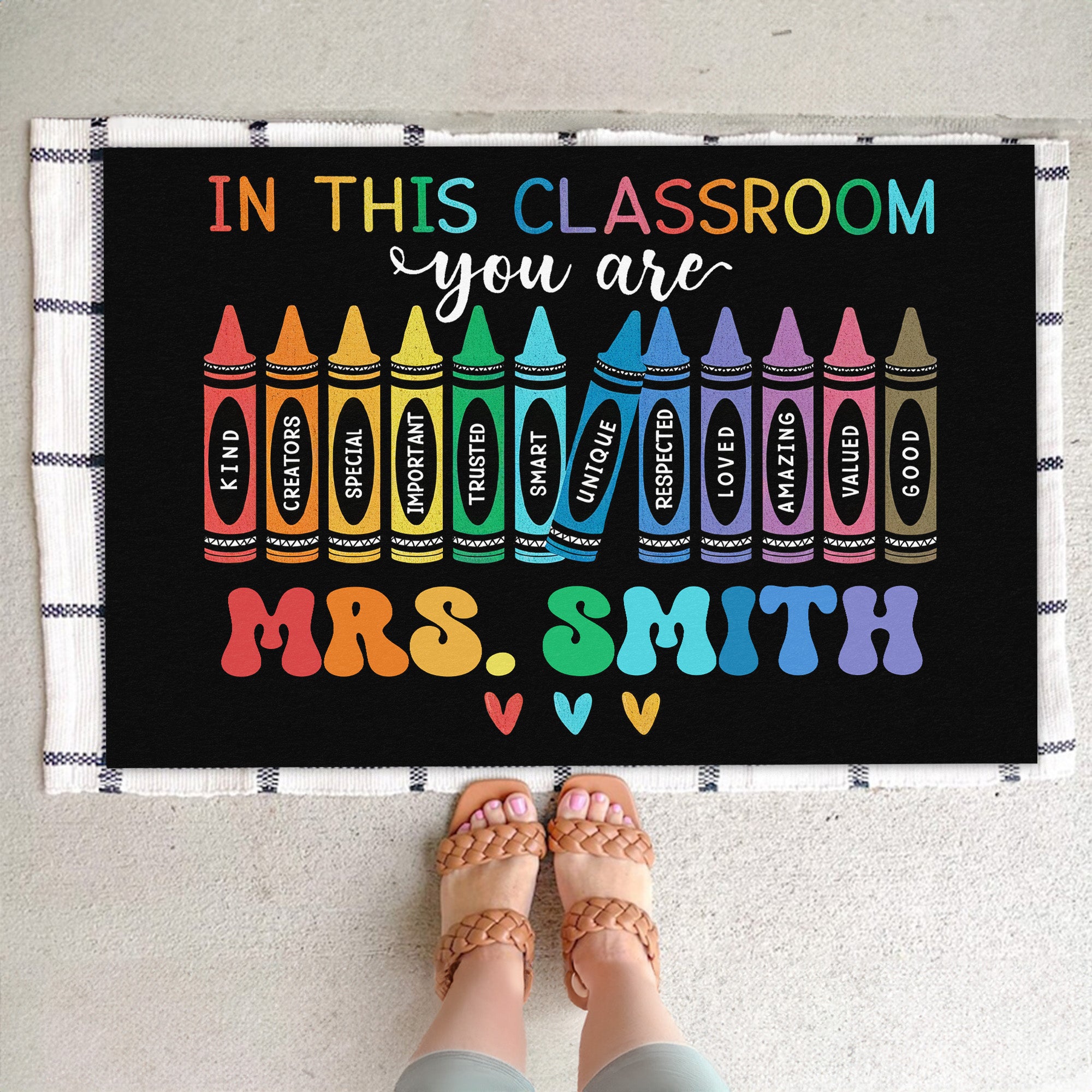 Felpudo personalizado Crayon Rainbow antideslizante que absorbe el agua con texto Teacher's Day Regalo de vuelta al cole para profesores