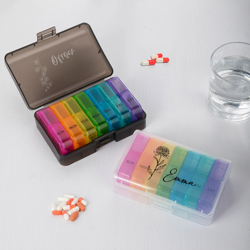 Organizador Semanal de Pastillas con Nombre Personalizado Flor de Nacimiento Color Arco Iris Regalo de Viaje Diario para Amigos de la Familia