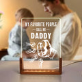Lámpara de noche LED acrílica personalizada My Favorite People Fist Bump con base de madera y 1-16 nombres de niños Regalo de cumpleaños del Día del Padre para papá abuelo