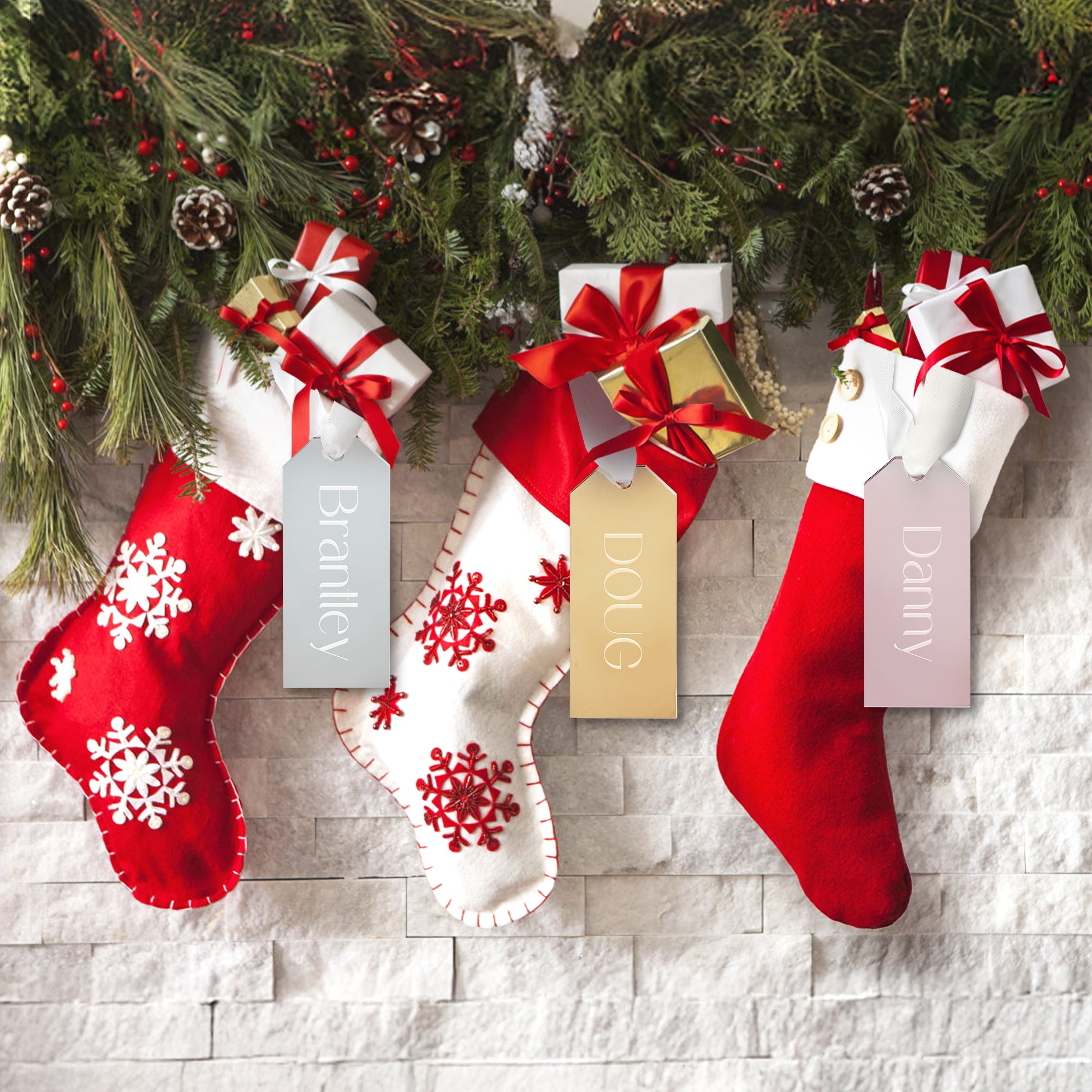 Personalizada Nombre grabado Espejo Medias de acrílico etiqueta de Navidad Luces del árbol de Navidad Decoración Regalo de Navidad para Amigos de la Familia