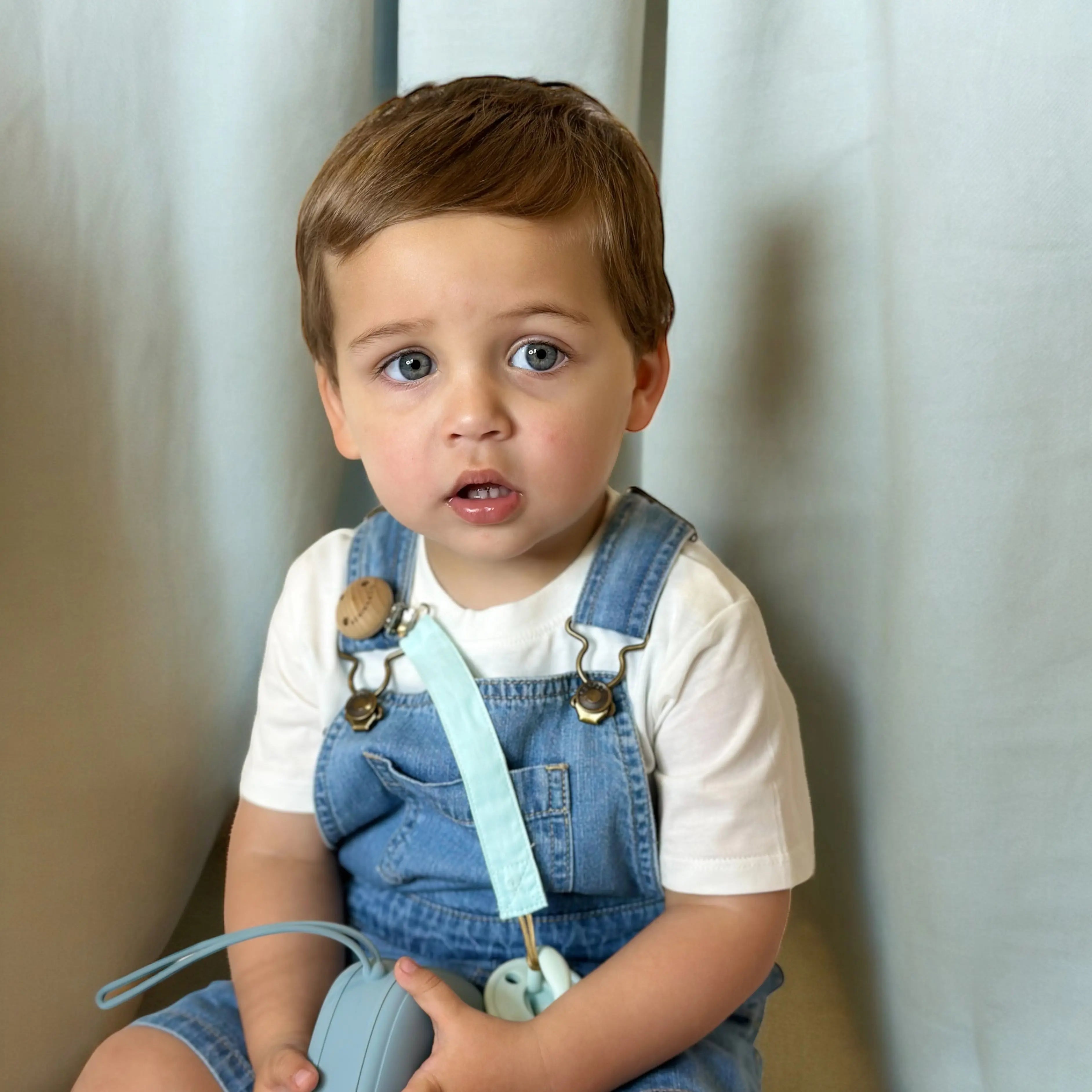 1 Chupete DIAMOND + Pack 2 Chupeteros By Nenina & Co Celeste