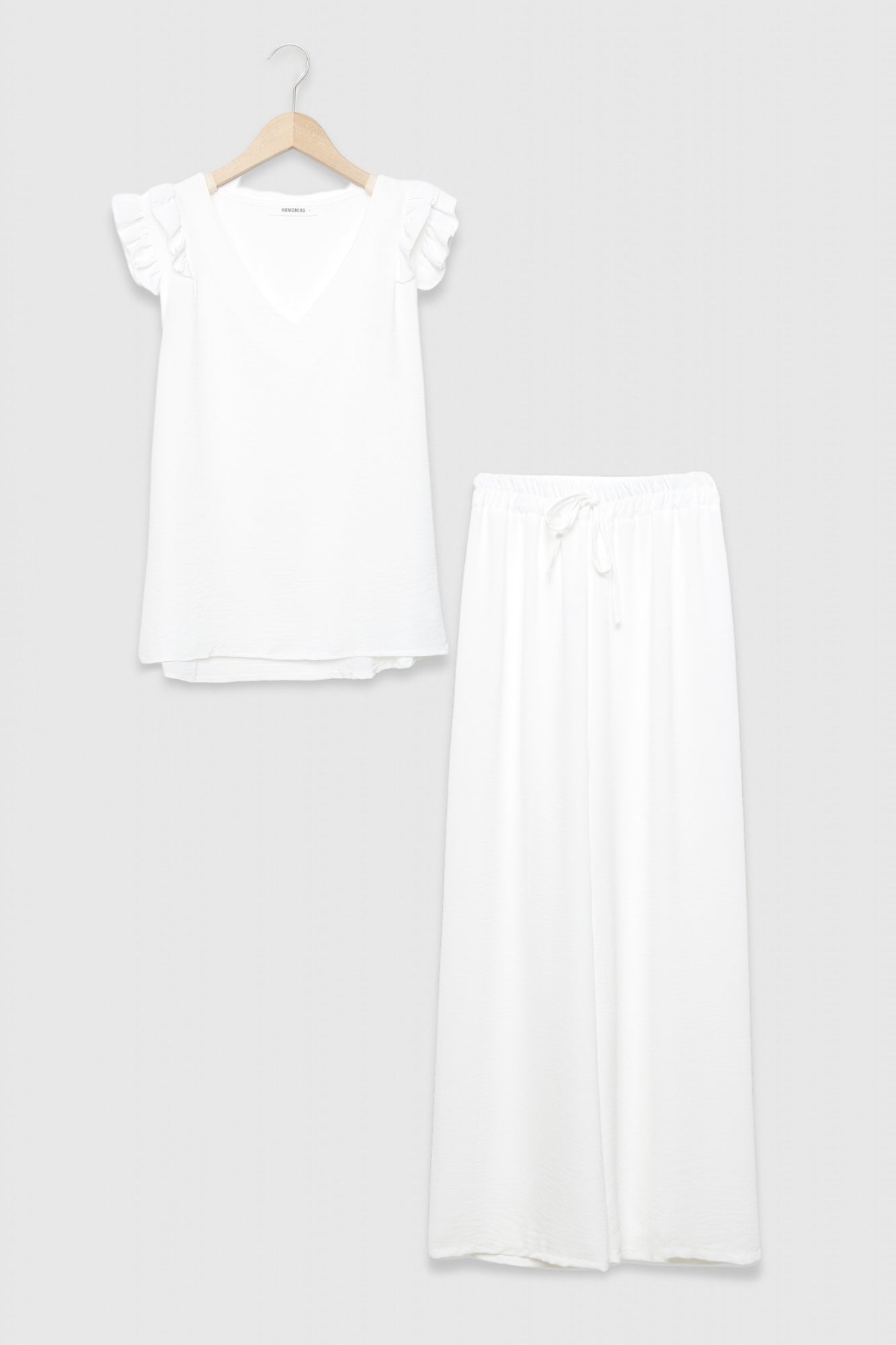 CONJUNTO  TRIANA