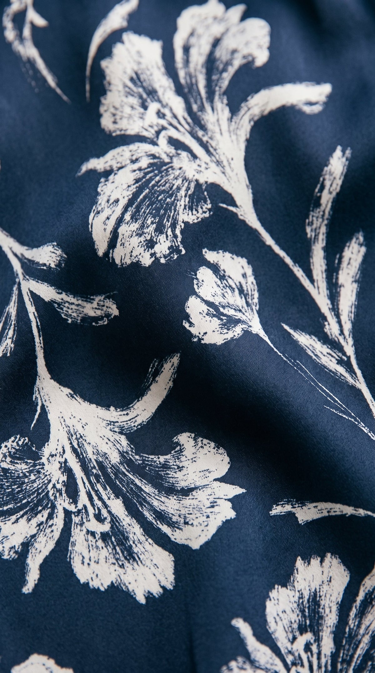 Camisa Soco Flores Negra