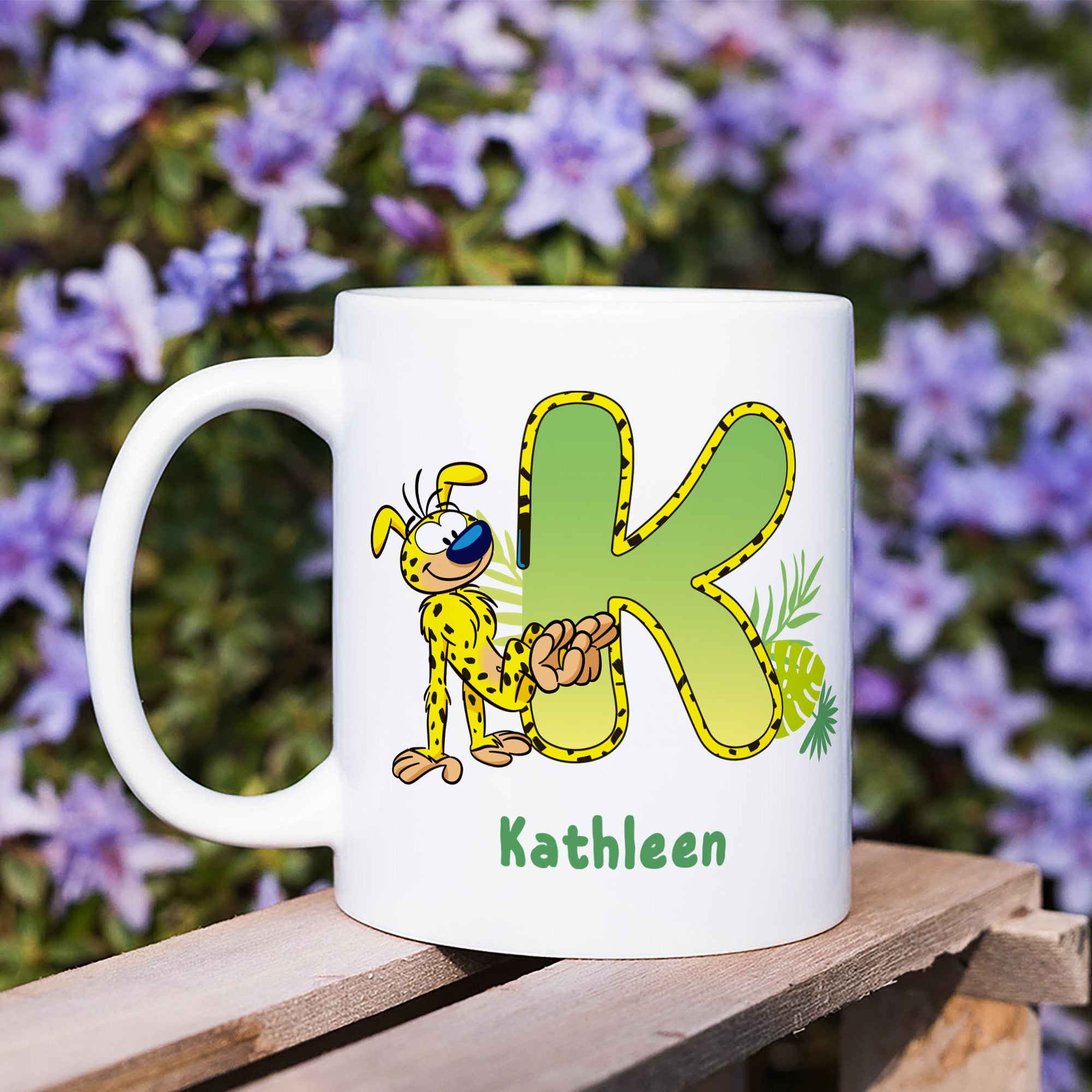 Taza de cerámica personalizada de Marsupilami de cola larga de 11 oz 15 oz con nombre Regalo de cumpleaños para amigos | Callie × Marsupilami®.