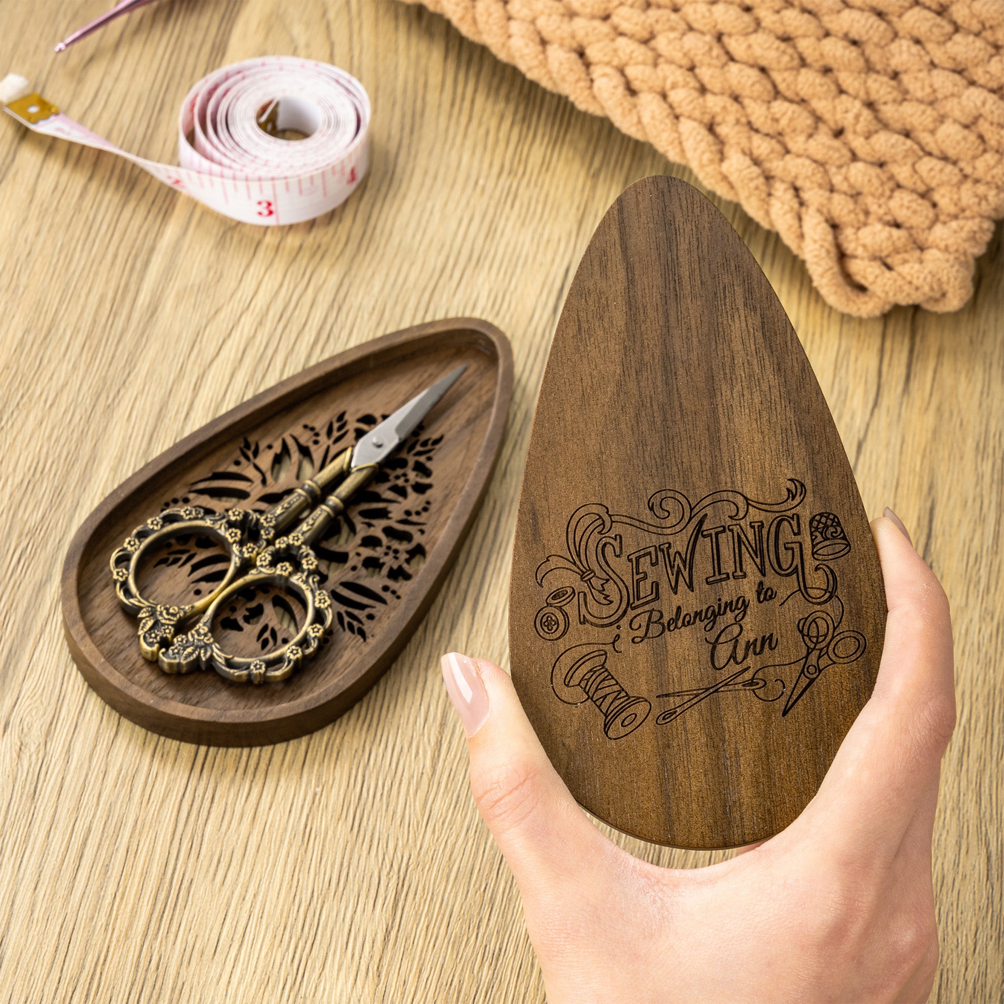 Estuche magnético de madera con nombre para tijeras de costura con diseño de lágrima, personalizado y grabado Día de la Madre Regalo de cumpleaños para amantes de la costura