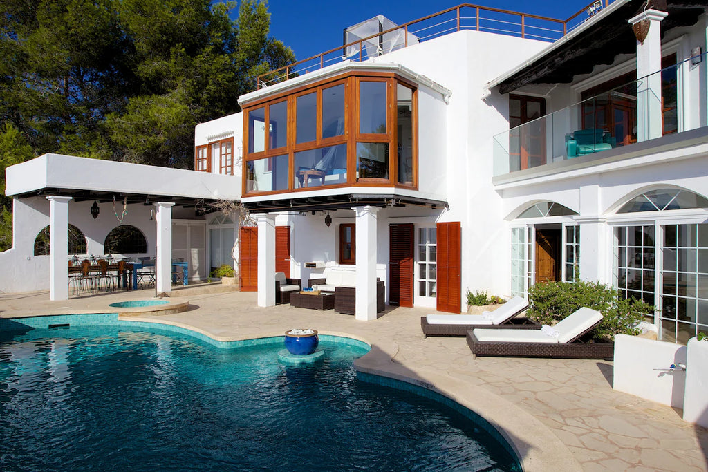 Luxurious Ibiza Villa with Cala Salada’s Magical Sunsets in San Antonio